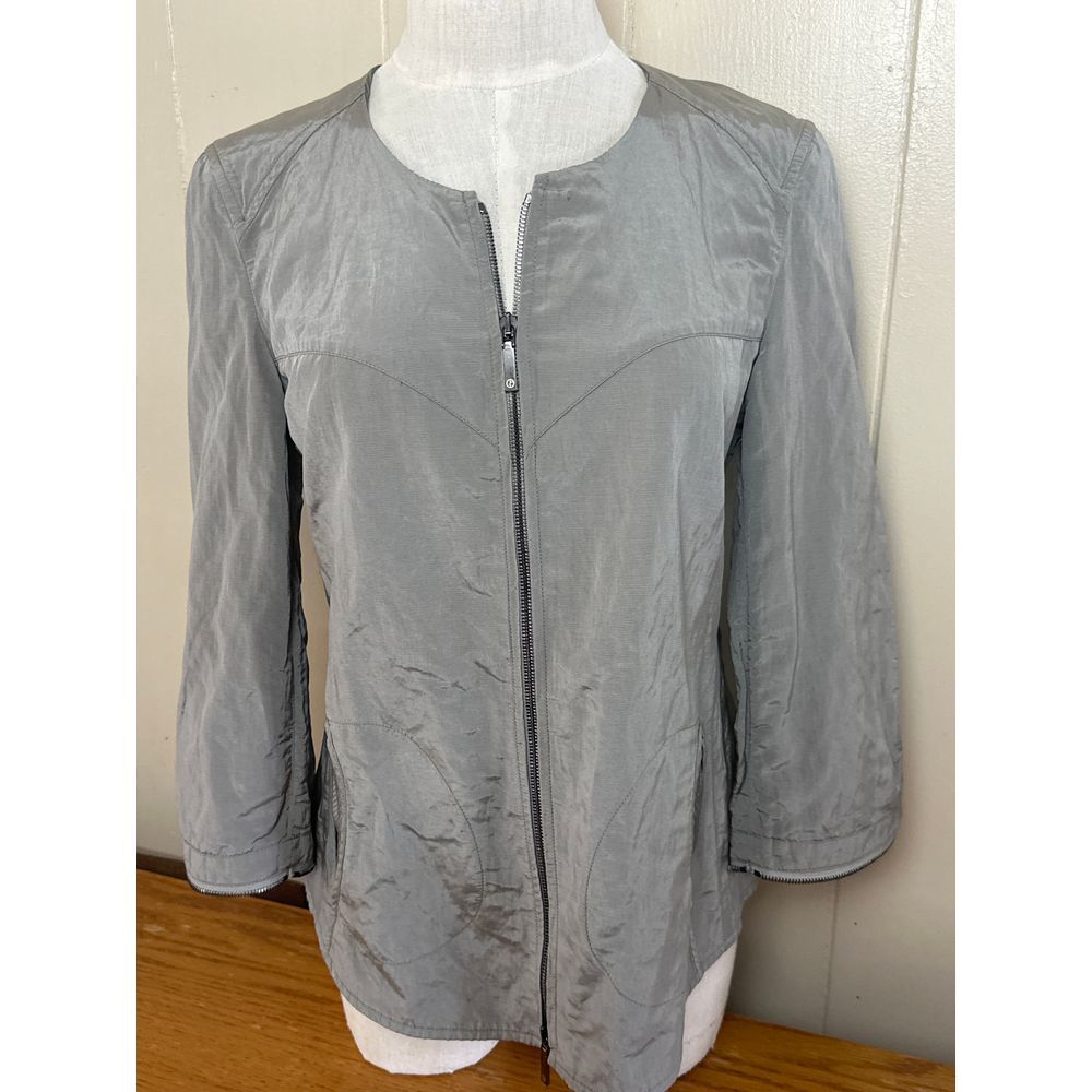 Giorgio Armani Jacket Women's Size‎ Small